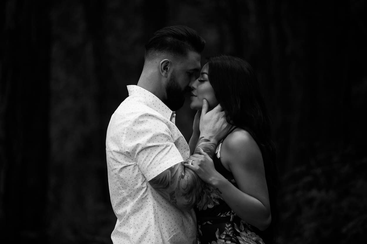 cmelle-studios-engagement-photos40