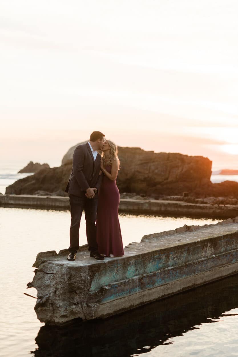 shore-engagement-couple